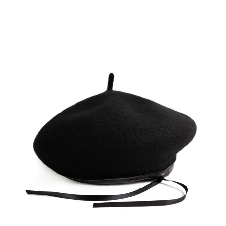 Beret Holt