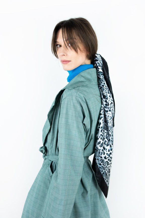 Apaszka Satin Panther M