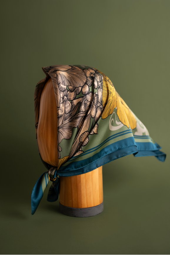 Apaszka Nellis - morski, khaki